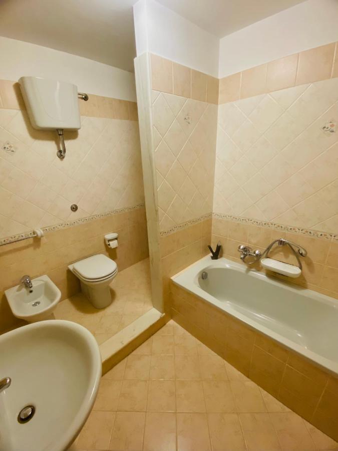 Alberti'S House Чефалу Екстериор снимка